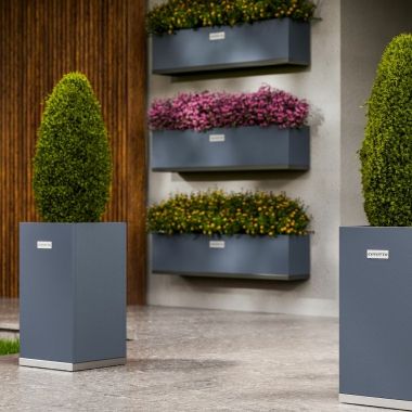 Krukker i Malet St&aring;l