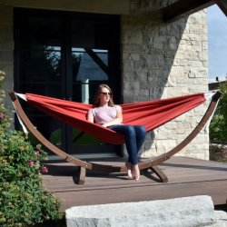 Crimson - Sunbrella hngekje p trstativ - dobbelt